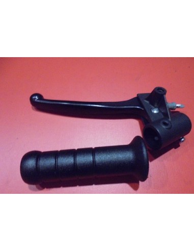 SOPORTE MANETA IZQUIERDA MANILLAR PIAGGIO ZIP...