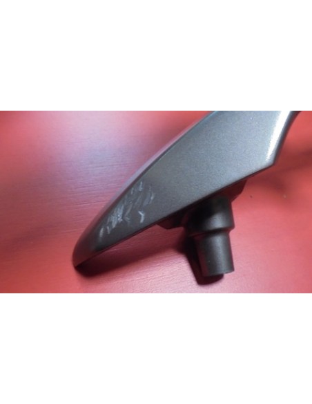 ASA TRASERA IZQUIERDA KYMCO DTX 125/350CC(RECUPERADO CON PEQUEÑO RASGUÑO, EN BUEN ESTADO)