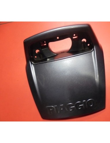 TAPA INFERIOR LATERALES TRASEROS PIAGGIO X9...