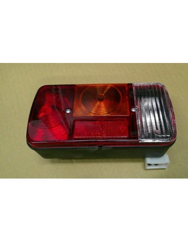 PILOTO TRASERO DERECHO PIAGGIO APE TM 703 V...