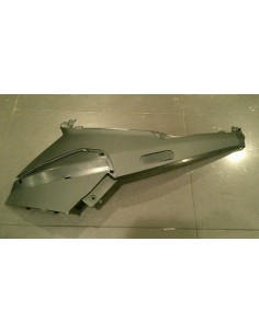 TAPA VOLANTE INFERIOR IZQUIERDA PIAGGIO NRG POWER 50CC 2T