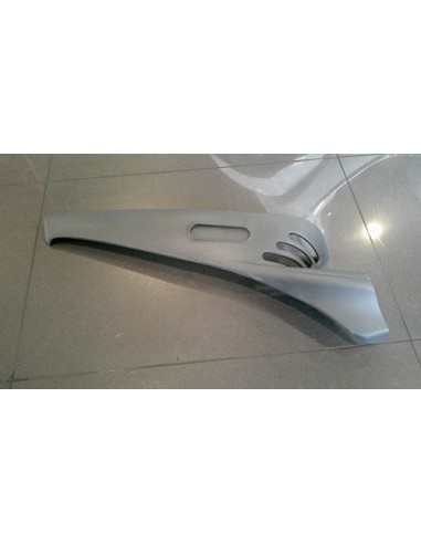 TAPA LATERAL INFERIOR DERECHA VESPA ET2/ET4...