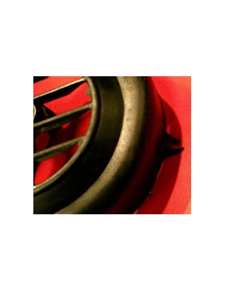 TAPA VOLANTE MAGNETICO VESPINO XE CON ARRANQUE ELECTRICO (RECUPERADO CON PEQUEÑA ROTURA EN PATILLA PERO RECUPERABLE)