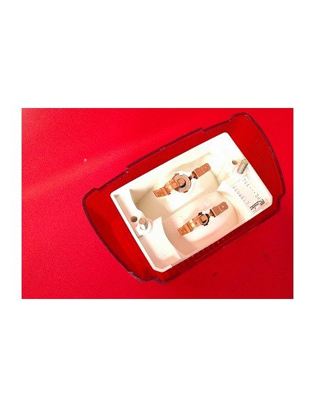 PILOTO TRASERO DERBI VARIANT REVOLUTION 61 50 2003(RECAMBIO NUEVO DE EPOCA)