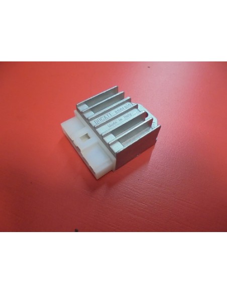 REGULADOR CORRIENTE GILERA HAK/GSM/EAGLET/SURFER/ZULU