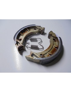 JUEGO ZAPATAS DELANTERAS PIAGGIO FREE 50CC