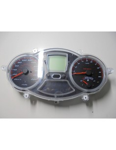 CAJA CUENTAKILOMETROS GILERA GP 800CC