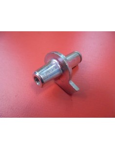 DISTANCIADOR ESTRIBO IZQUIERDO PISO SKIPPER 125-150CC 4T